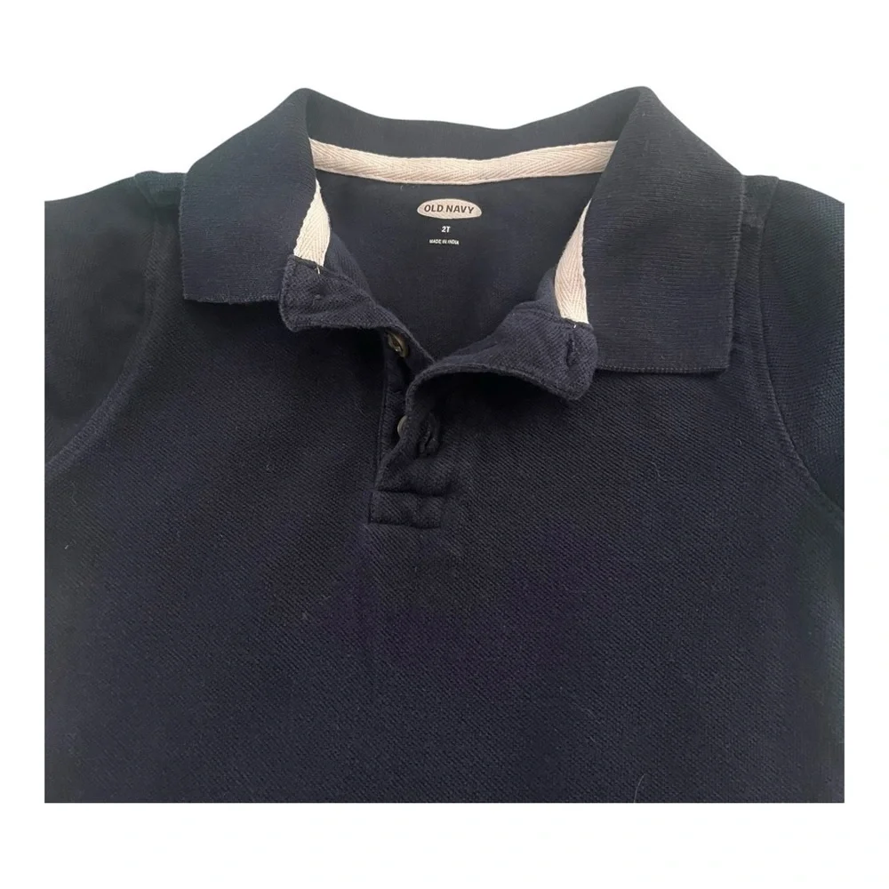 Old Navy casual polo shirt boys 2T navy blue collar ends in buttons short sleeve